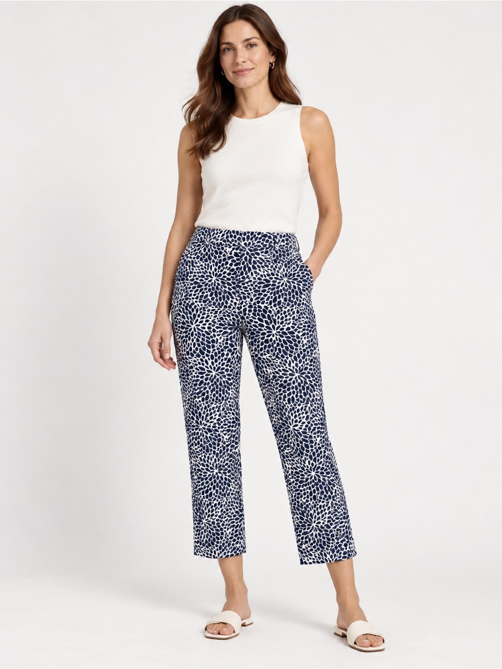 Oscar by Oscar de la Renta Navy White Floral Linen Blend Cropped Pants